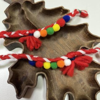 мартеница за ръка с топчета