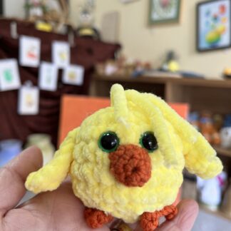 Ръчно Плетено Жълто Пиленце | Мека Великденска Декорация